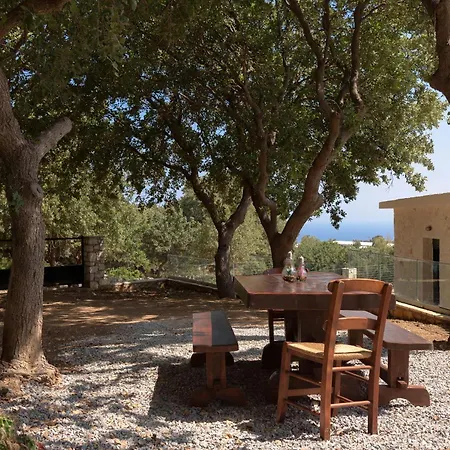 Mouria Villa