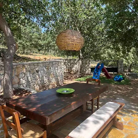 Villa Mouria *